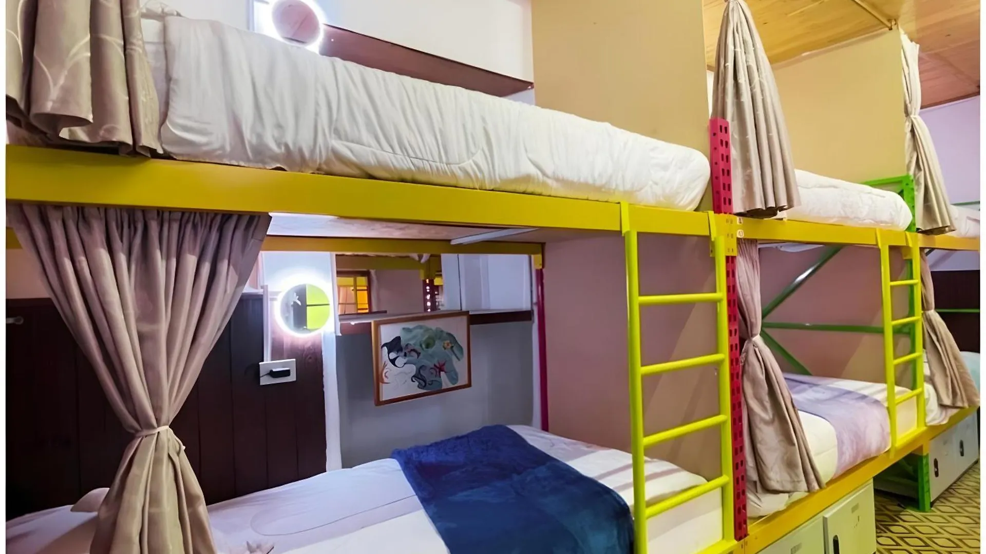Guest house Prisma Hostel Bogota Colombia